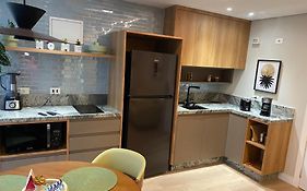 2401 Luxo e Conforto nas Alturas